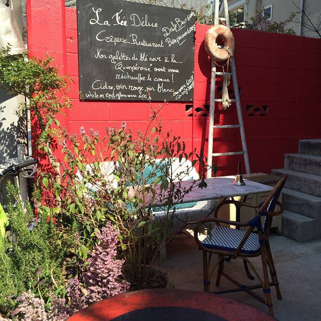 Creperie Restaurant ラフェデリース on Instagram: “お天気の日、これからの季節に最高であろうこのテラス。加工なし！原宿のど真ん中で海の風を感じてください。#lafeedelice#ラフェデリース#ガレット#クレープ#表参道#原宿#tokyo#harajuku#リニューアル#paris#galette#restaurant” (52284)