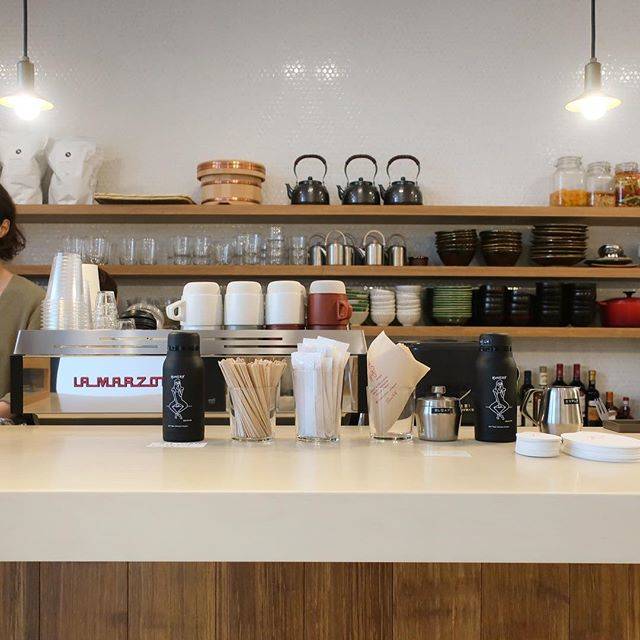 tuka nana on Instagram: “マシンはLA MARZOCCOのLINEA PB、豆はfuglenから。 #cafe #カフェ #カフェ部 #Relax食堂 #relax食堂harajuku #リラックス食堂 #リラックス食堂原宿 #uds #coffee #espresso #lamarzocco…” (53201)