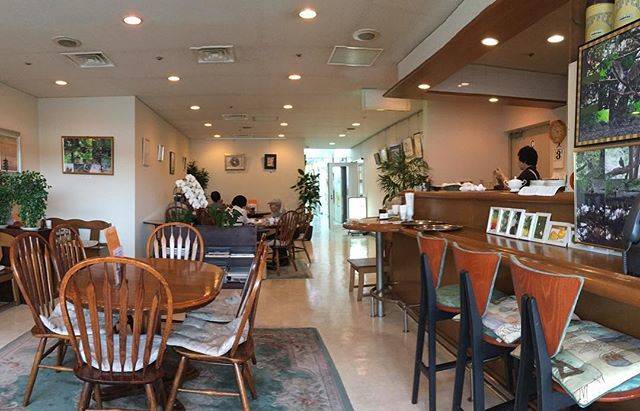 Ryoichi Ito いとう良一 on Instagram: “新宿世界堂5階の「パレット」で一服(^-^)v#shinjuku #tokyo #coffeeshop” (53614)