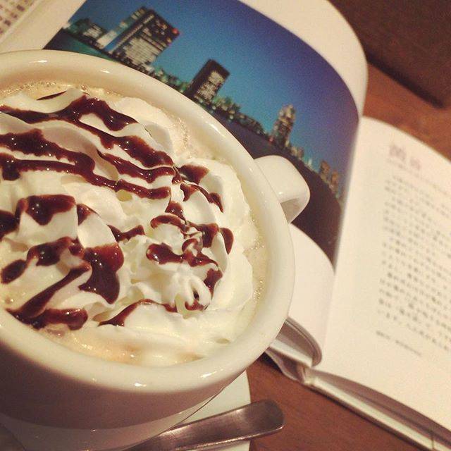 shota wakabayashi on Instagram: “こういうの、あれでしょ。インスタ映えって言うんでしょ。にしても、北千住いい街並みだなぁ笑古市場もこんなお店たくさんあったらいいのに。。 無理か。#北千住#ギャラリーカフェtom's cafe” (55761)