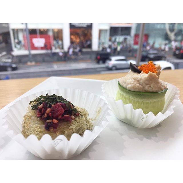 ᴹᴵᴺᴬ ◡̈♥︎ on Instagram: “🍙🍙 ⋆ ⋆ おにぎり🍙 ⋆ ひと口size😋 ⋆ ⋆ #東京#食べ歩き#原宿 #おにぎりプチ #おにぎりcafe #直径5センチくらい#可愛い#可愛いおにぎり #これご飯 ？#それともおやつ ？ #1口#300円#高すぎ#💴 #でも#食べる#おいしい…” (57586)