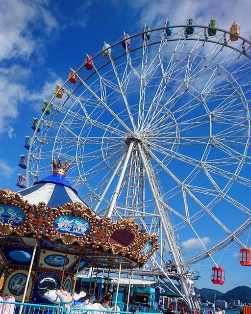 Widebeam on Instagram: “Amusement park🎡 #travel #ファインダー越しの私の世界 #写真好きな人と繋がりたい #下関 #はいからっと横丁 #遊園地 #shimonoseki #山口県 #yamaguchi #pics_jp #amusementpark #ferriswheel…” (58040)