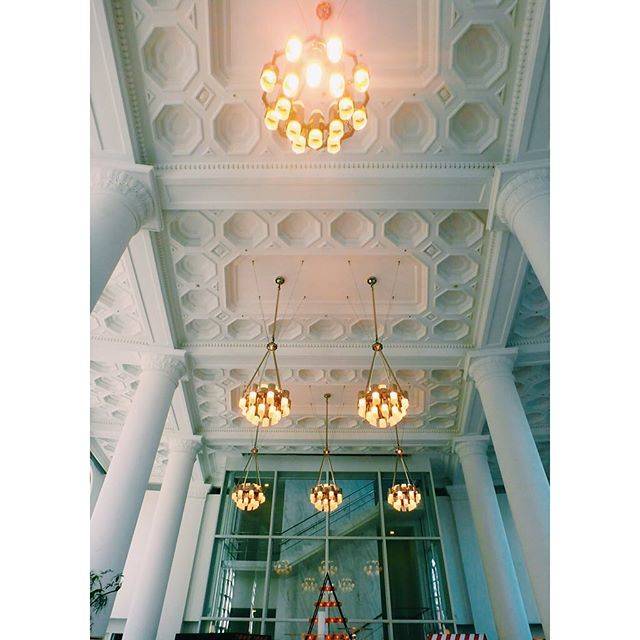 でこぱちまる 🌴 on Instagram: “.美術館のようなこの空間旧第一銀行だった建物で外観もとっても素敵なの🏛#cafeomnibus ☕️” (59301)