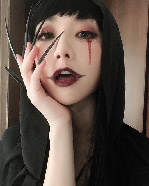 Akina CHOIKAPO 蔡嘉寶 on Instagram: “👻 Halloween is coming 👻 本週新片預告 ： 是萬聖節🎃的我要又靚又性感靚女嘅化妝分享😗💕” (68430)