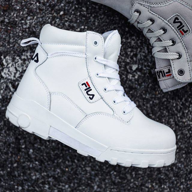 FILA Europe on Instagram: “For colder days: The FILA Grunge mid in white! #fila #streetstyle #ootd #appareal #womft #wdywt #sneakerlove #instakicks” (69150)
