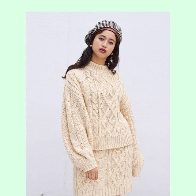 WEGO on Instagram: “✔︎high neck cable knit ¥2,590+tax ✔︎cable mini skirt ¥2,990+tax ✔︎check beret ¥1,990+tax ✔︎earring ¥500+tax  @kurumi_0125_…” (70705)