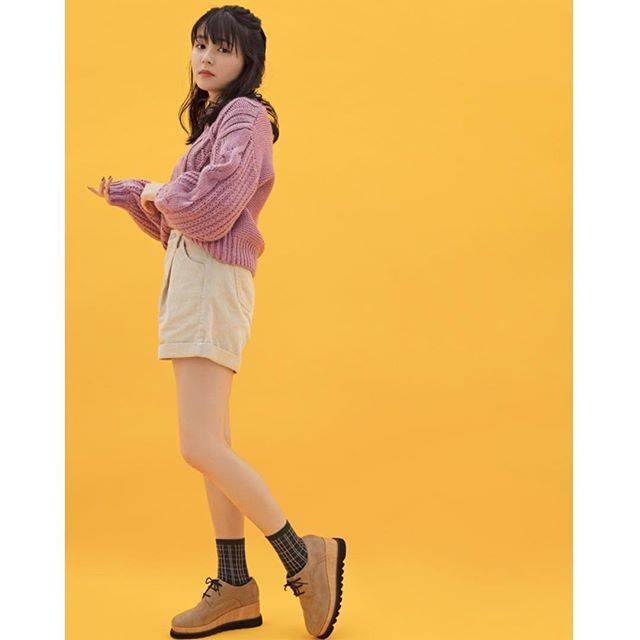 WEGO on Instagram: “-WEGO WINTER SALE-MAX70% OFF!!✔︎corduroy high-waist shorts ¥1,990+tax@rinka_kumada0223#wego#ウィゴー#ladies#wintersale” (72571)