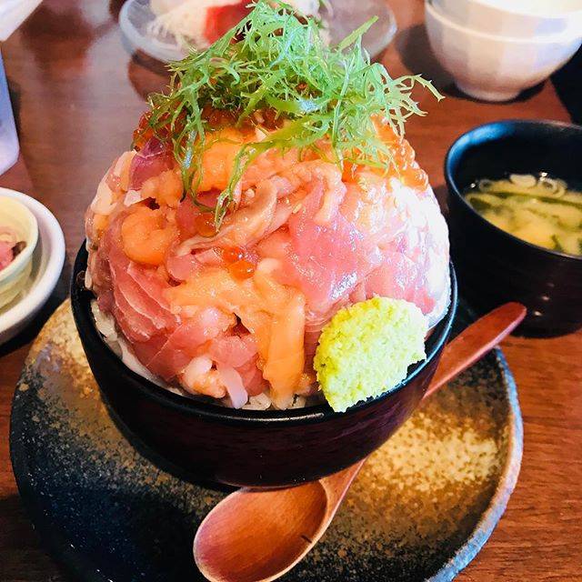 グルメstudent on Instagram: “#伊豆マリンタウン#伊東高原ビール本店海鮮丼#漁師の漬け丼#ボリューム#リピート決定” (73712)