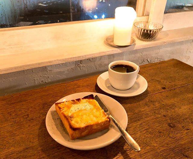 masamickey☆ on Instagram: “東京・新宿御苑前のMOON mica takahashi COFFEE SALON☆★☆ . どうしても大好きなはちみつチーズトーストが食べたくて笑......トーストが始まる日に今年最初の月の店へ🌙…” (73748)