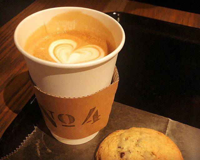 mr.&mrs.omame on Instagram: “・﻿﻿﻿ mr. → Coffee﻿ (Free refills)﻿﻿ mrs.→ Latte﻿﻿ ﻿﻿﻿﻿ Coffee break before dinner☕️﻿﻿ ﻿﻿﻿ 夕飯前なので控えめに、クッキーをシェア🍪﻿﻿ コーヒーはおかわり自由。﻿…” (73774)