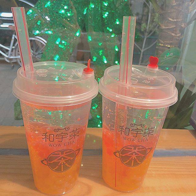 さら on Instagram: “・これもまた飲んでみたかったの( ¨̮ )ストロベリーマンゴーライチの3点セットは最強#wowcha#和宇茶#食べ物しか載せてない#普通にデブ” (75019)