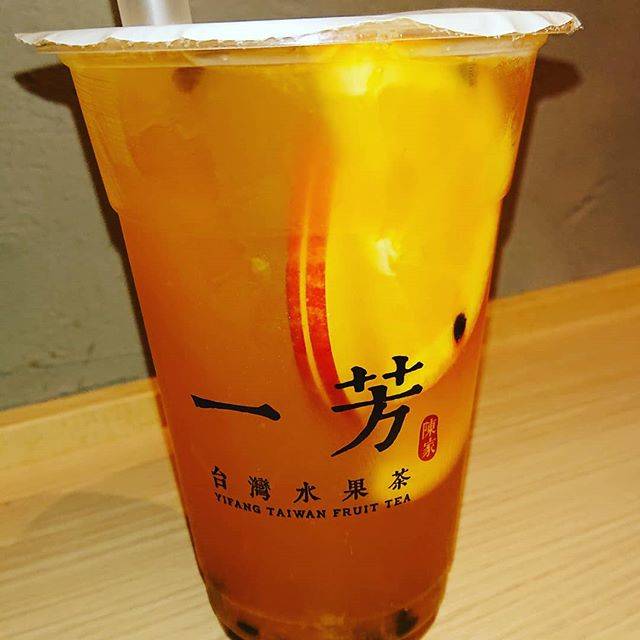 T.S on Instagram: “渋谷で看板探しリベンジあと4つ見つからないよー疲れてきたのでお茶して休憩甘さ控えめにして美味しかった😁#一芳#フルーツティー#渋谷” (75508)