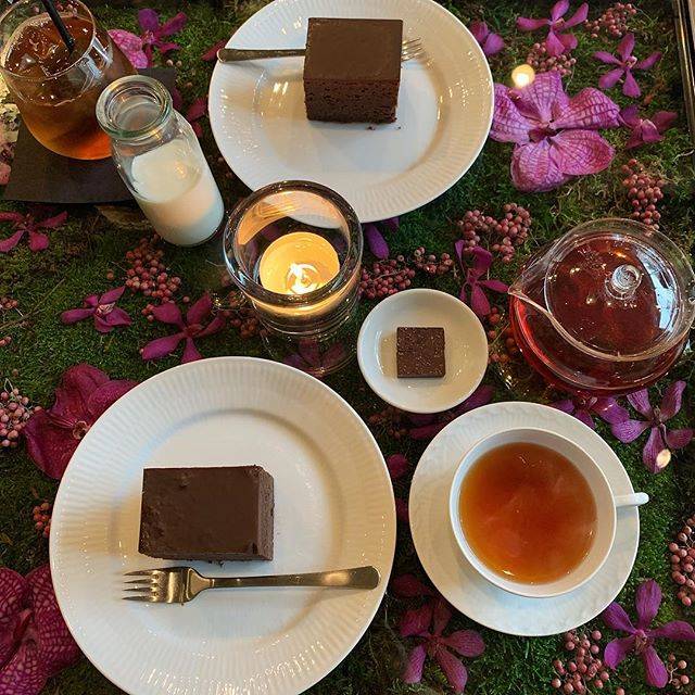 @aim__o__o on Instagram: “.美味しかったんだけど特にフレンチ アールグレイでもチョコケーキは甘くて甘かった〜パリヤはケーキ完売してて行けんやったから再チャレンジするつもり#ニコライバーグマン#Tokyo” (75613)
