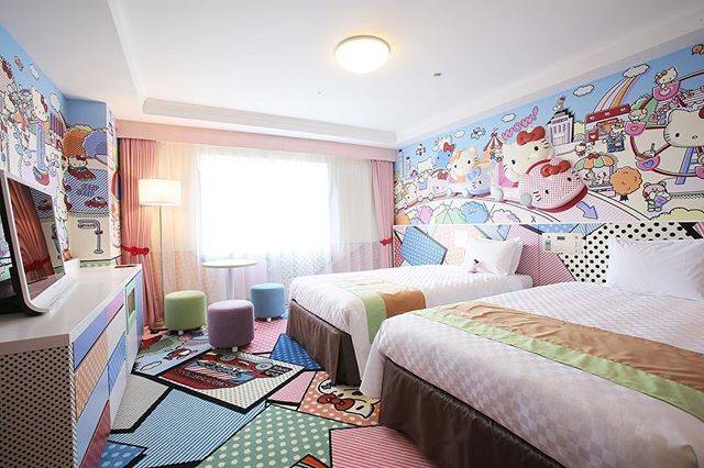 Keio Plaza Hotel Tama on Instagram: “This is Hello Kitty Town Room at Keio Plaza Hotel Tama! Hello Kitty and her family is enjoying the amusument park in the wallpaper of this…” (77646)