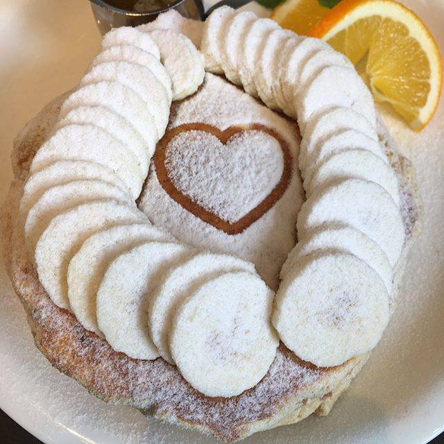 ヨッシー on Instagram: “アースカフェのパンケーキ。結構並んでましたが、15分くらいで入れました。フワフワ系でおいしいですよ😄#パンケーキ #pancakes #カフェ #cafe #カフェ好きと繋がりたい #アースカフェ #urthcafe #表参道 #omotesando” (78589)