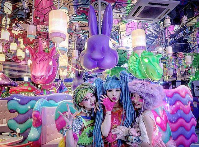 KAWAII MONSTER CAFE on Instagram: “We open everyday❤💛💙💜💚 Repost from @mythicachaaan_ thank you for coming💓😘” (78797)