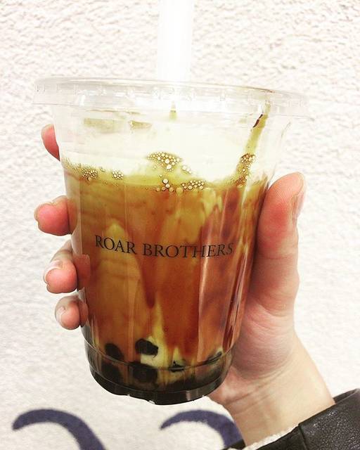脱毛サロン銀座 on Instagram: “コーヒー味のタピオカ☕️ドリンクは黒糖ミルクの味でした😋.#タピオカ #ロアーブラザーズ #roarbrothers  #脱毛サロン #カフェ #ミルクティー #横浜” (79058)