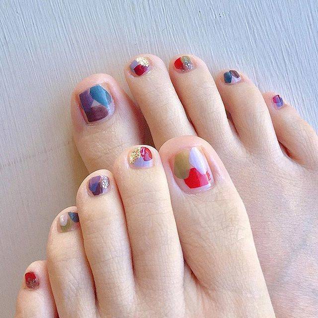 ｍ ℹ︎ t sｕkｏ✴︎1❾⑦6 on Instagram: “ｍｏｒｎｉｎｇ▫︎9月な感じに#pedicure#nail#footnail#foot#fashion#instafashion#instahappy#instagood#happy#love#10色ネイル#ペディキュア#フットネイル#ネイル#👣#💅#ちょんちょんネイル” (80885)