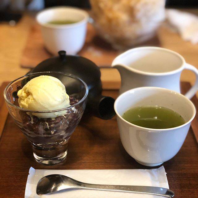 Yuko on Instagram: “朝のお散歩。 ヒカルヤでモーニングの後はお茶屋さんのすすむ茶屋へ。 前回、喫茶に入れなかったけど、今日は一番客でっ😊 めちゃくちゃ美味しい日本茶で感動‼️日本人で良かった〜😍 #すすむ屋茶店 #すすむ茶屋…” (85114)
