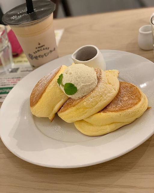 kiki0518 on Instagram: “・・幸せのパンケーキ・・#心斎橋#幸せのパンケーキ#ふわふわ#行列#美味しかった” (86947)