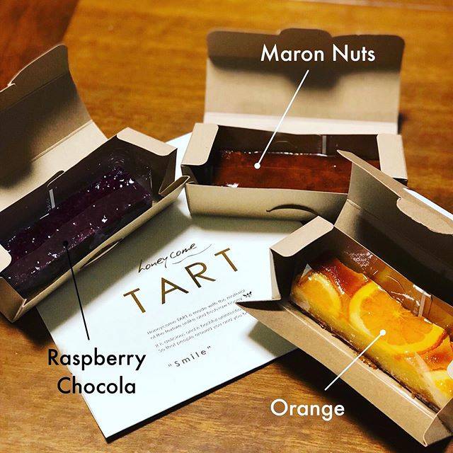 Michi on Instagram: “honey come tart — ハニカムタルト。 . いろんな種類があって、選ぶのが楽しい💕 , 中でも、ラズベリーショコラが私のNo.1でした！ . Got some cute tarts from Osaka. . Every flavor tasted…” (88105)
