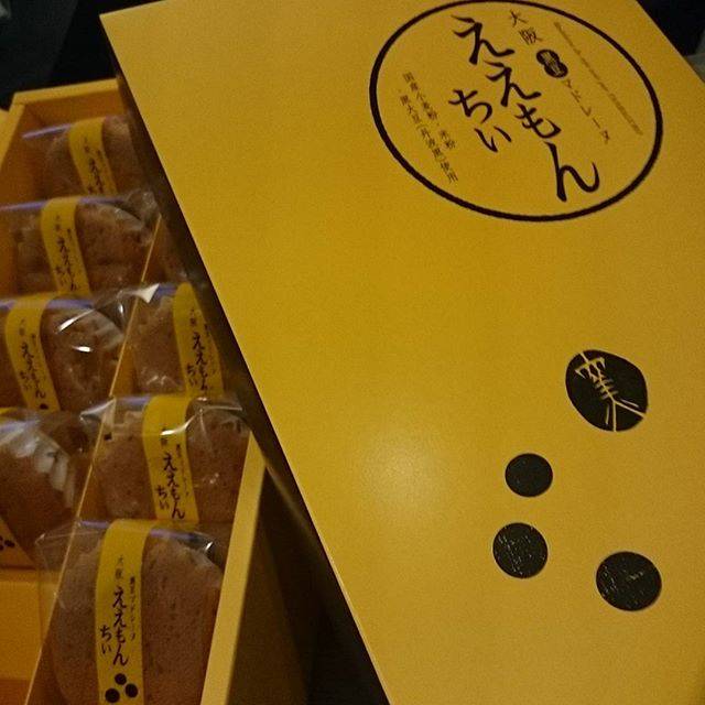 hidemi on Instagram: “監督からの大阪お土産美味しかったのです♪#大阪#お土産#ええもんちぃ#お菓子#黒豆” (88186)