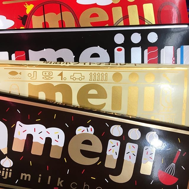 moms on Instagram: “#junの館 #ミルチパッケージが可愛いとテンション上がる💓コーヒーと一緒に少しずつ食べるのが至福の時間☕️贅沢に食べ比べしちゃおうかな🍫@meijimilkchocolate.official” (94565)