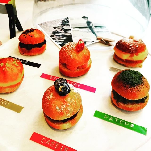 CANVAS_TOKYO on Instagram: “Inkにてpop up 開催中4/2-4/8 フランスはサントロペのスイーツ “トロペジェンヌ”をご用意してます。 @pampelonne_tokyo  #inkbycanvastokyo #canvastokyo #pampelonne_tokyo #pampelonette…” (95246)