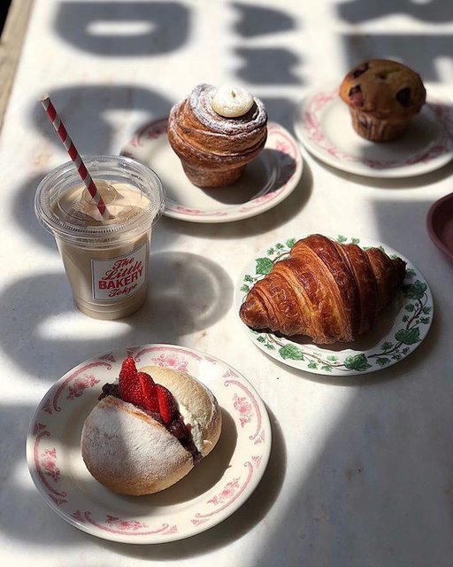 The Little BAKERY Tokyo on Instagram: “・Today is tea time biyori 🌈#thelittlebakerytokyo #bakedgoods #croissant#harajuku#bakery” (95256)