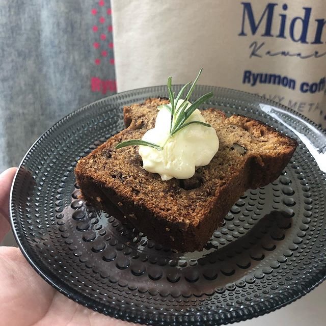 Ryumon coffee stand on Instagram: “. 本日、チーズケーキのご用意が少ないので いつもより早めに売り切れてしまうかもしれません🙇‍♂️🙇‍♂️すみません、、 そのかわり 「ブラウニー」と「くるみとバナナのパウンドケーキ」はたくさん用意してあります💪 お仕事の方も学生の方も…” (95304)