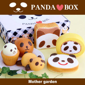 PANDA BOX🐼パンダいっぱいセット柔らかぱんだスクイーズ6個　専用BOX入り (44675)